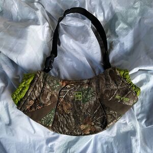 HOT SHOT TextPac RealTree Edge Camo  INSULATED HAND MUFF